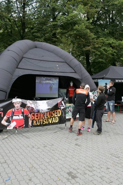 Must reklaamtelk 6x6m Must reklaamtelk 6x6m
