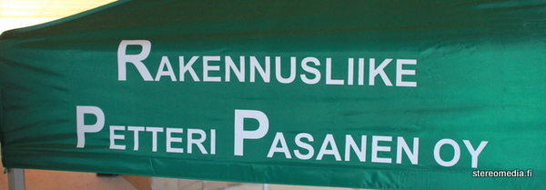 Logopainatukset katon reunassa Logopainatukset katon reunassa