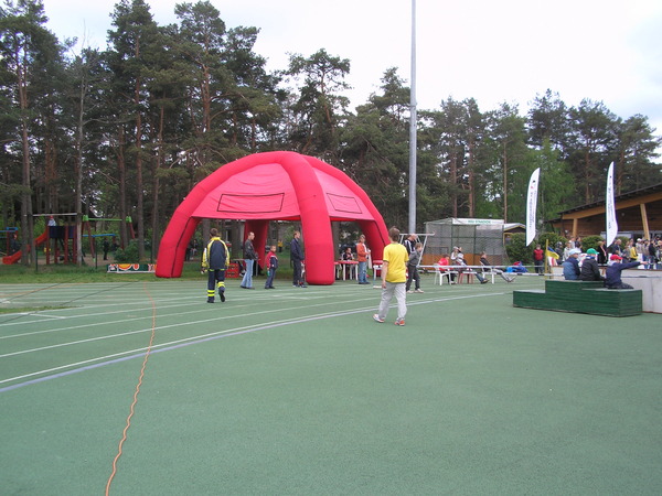 Täispuhutav telk 8x8m Täispuhutav telk 8x8m